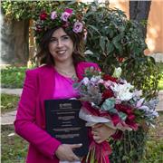 Insegnante di inglese e spagnolo offre ripetizioni a studenti di medie e superiori. Massima serietà, ma anche divertimento! Giada